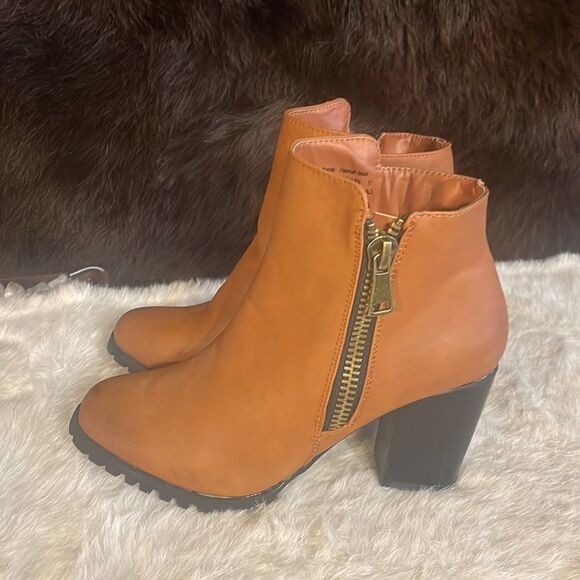 Seven ankle booties 11 (5442) NWT - Picture 6 of 9